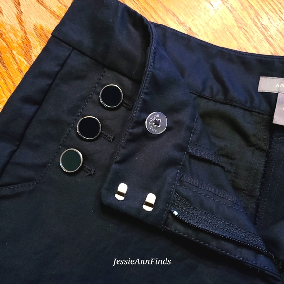 Ann Taylor Navy Blue Nautical Button Bermuda Shorts Women's Size 2 - Picture 5 of 12